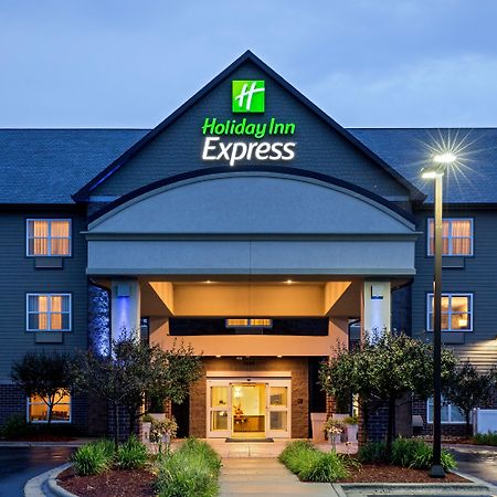 Holiday Inn Express & Suites - Green Bay East, An Ihg Hotel Bagian luar foto