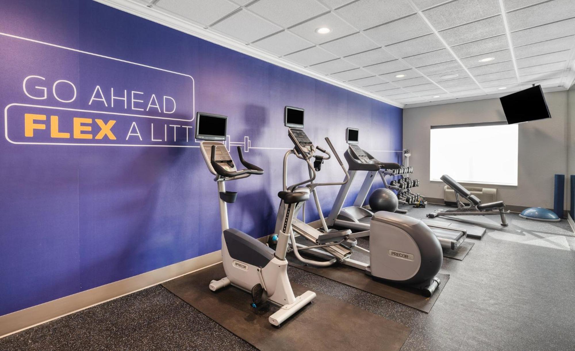 Holiday Inn Express & Suites - Green Bay East By Ihg Bagian luar foto