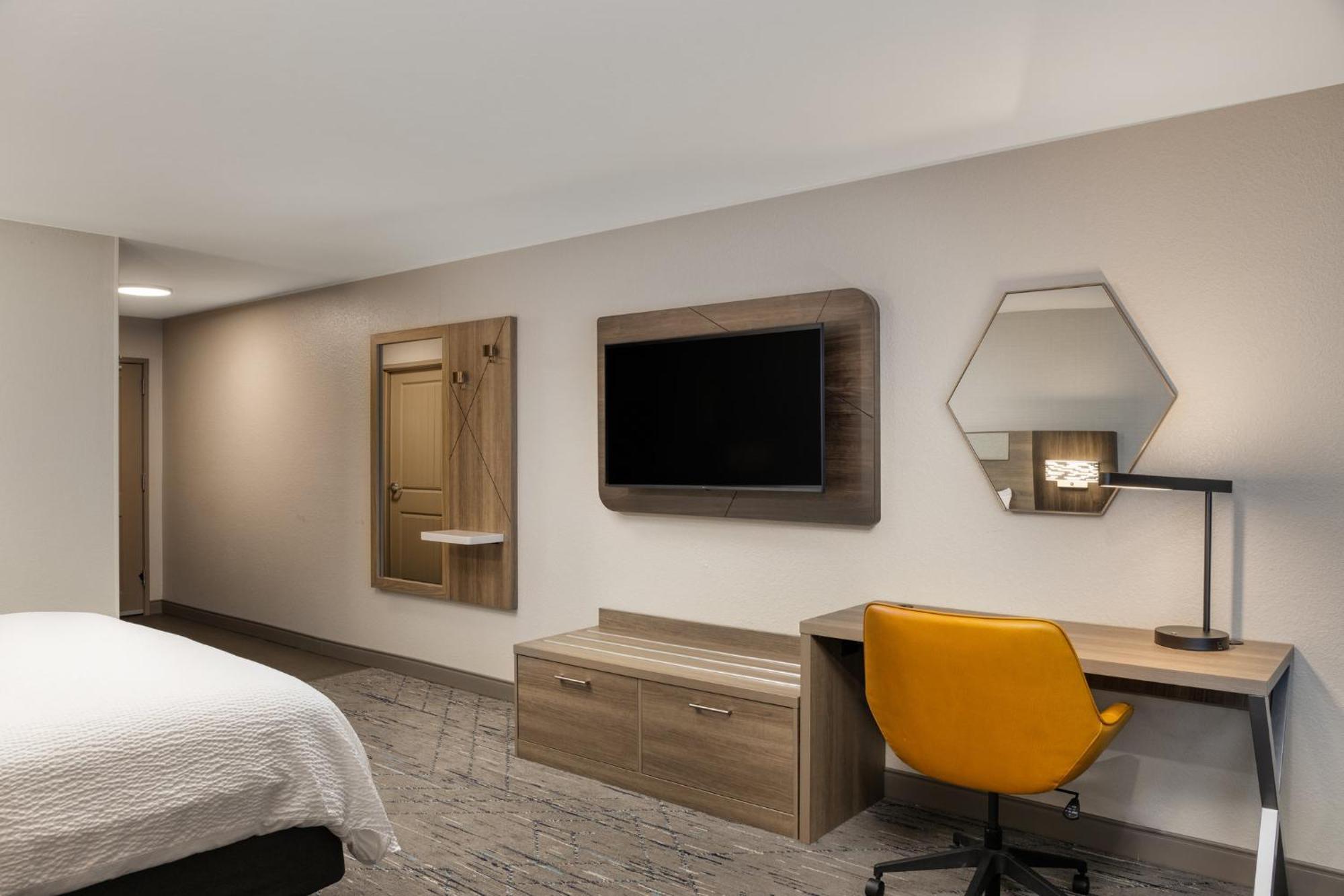 Holiday Inn Express & Suites - Green Bay East By Ihg Bagian luar foto