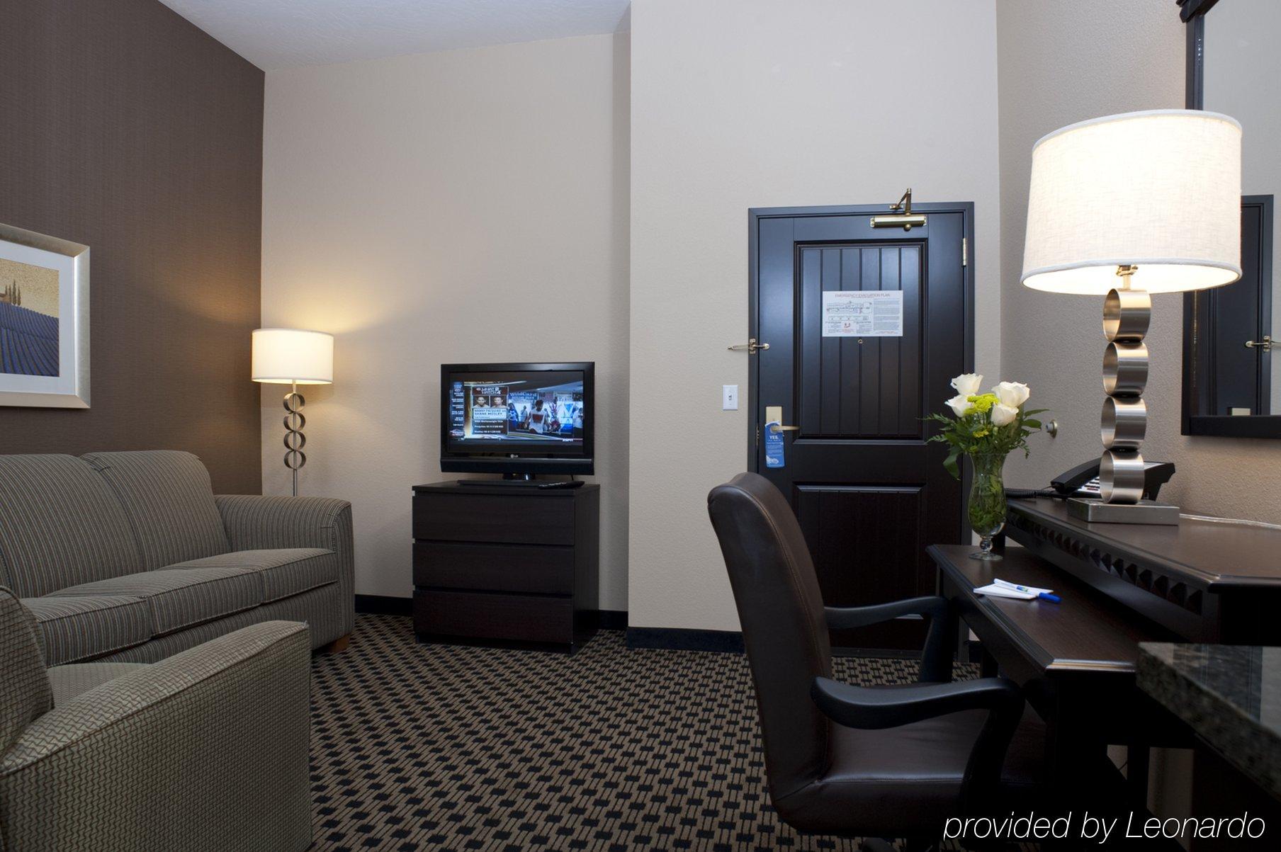 Holiday Inn Express & Suites - Green Bay East, An Ihg Hotel Ruang foto