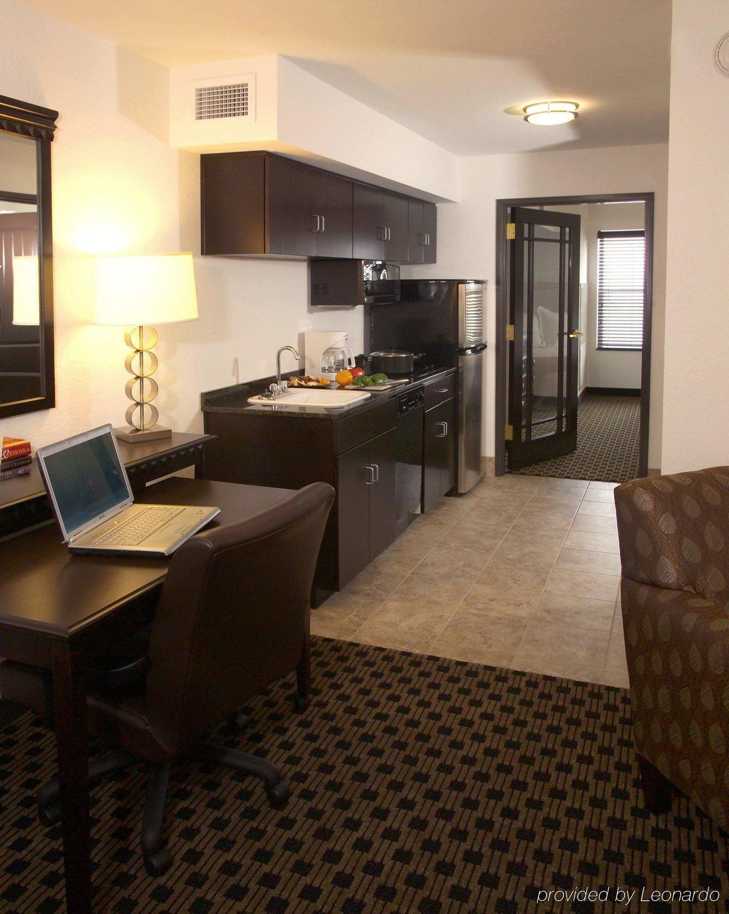 Holiday Inn Express & Suites - Green Bay East, An Ihg Hotel Bagian luar foto